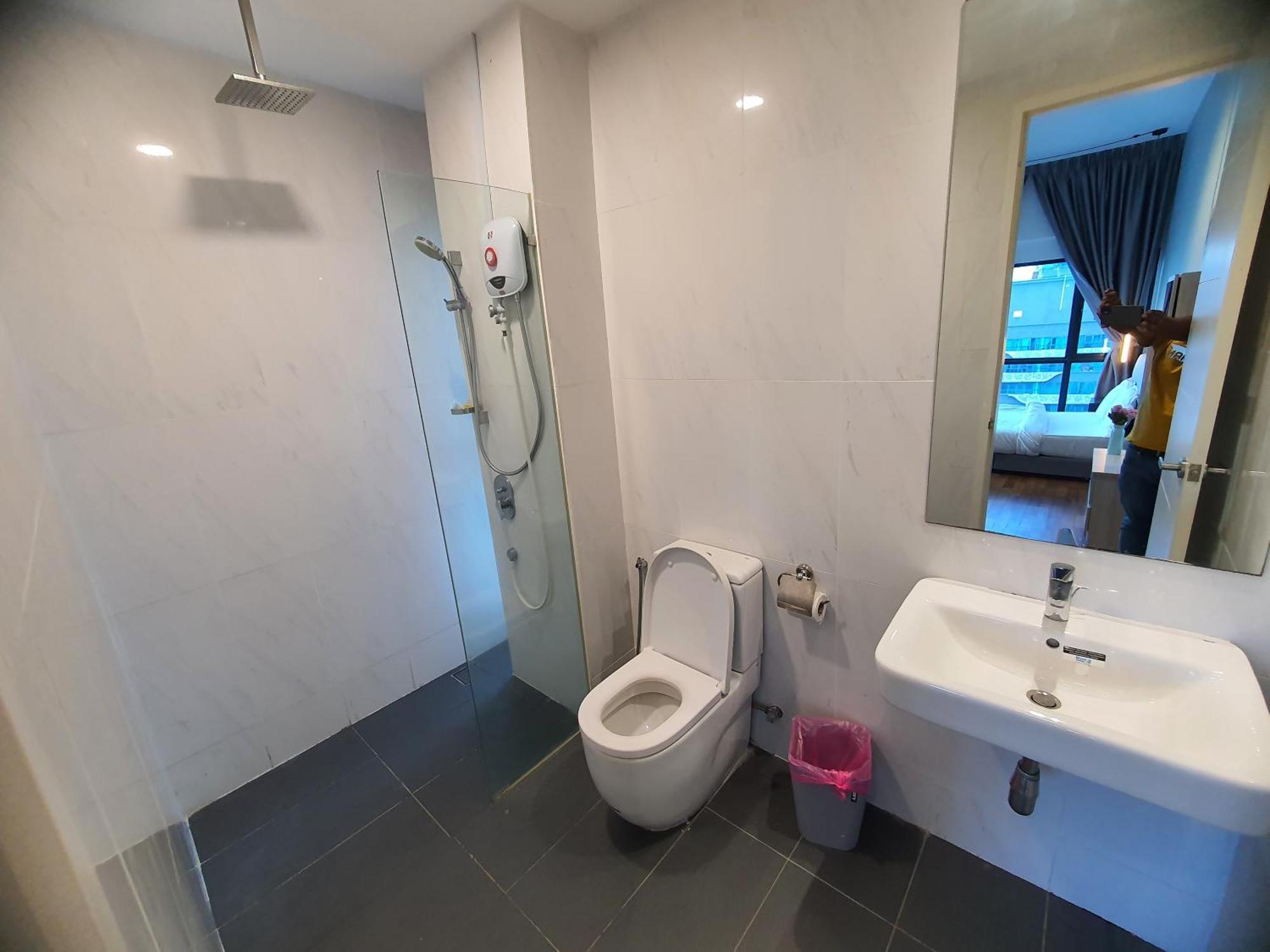 Reizz Residence By Luxury Suites Kuala Lumpur Esterno foto